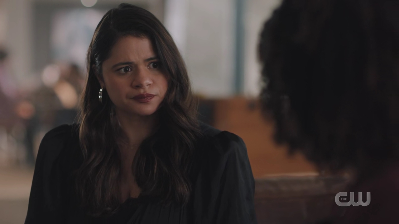 charmed-online-dot-nl_Charmed4x08Unveiled0559.jpg
