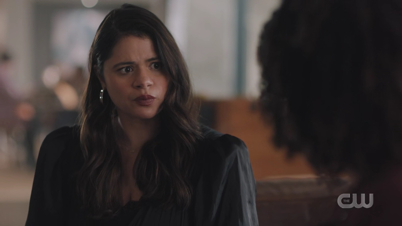 charmed-online-dot-nl_Charmed4x08Unveiled0560.jpg