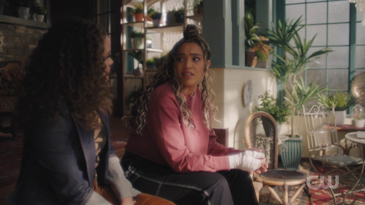 charmed-online-dot-nl_Charmed4x08Unveiled0772.jpg