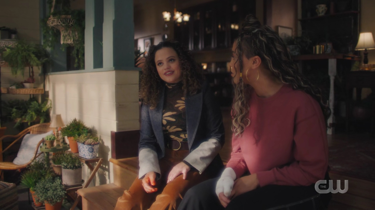 charmed-online-dot-nl_Charmed4x08Unveiled0776.jpg charmed-online-dot-nl_Charmed4x08Unveiled0776.jpg