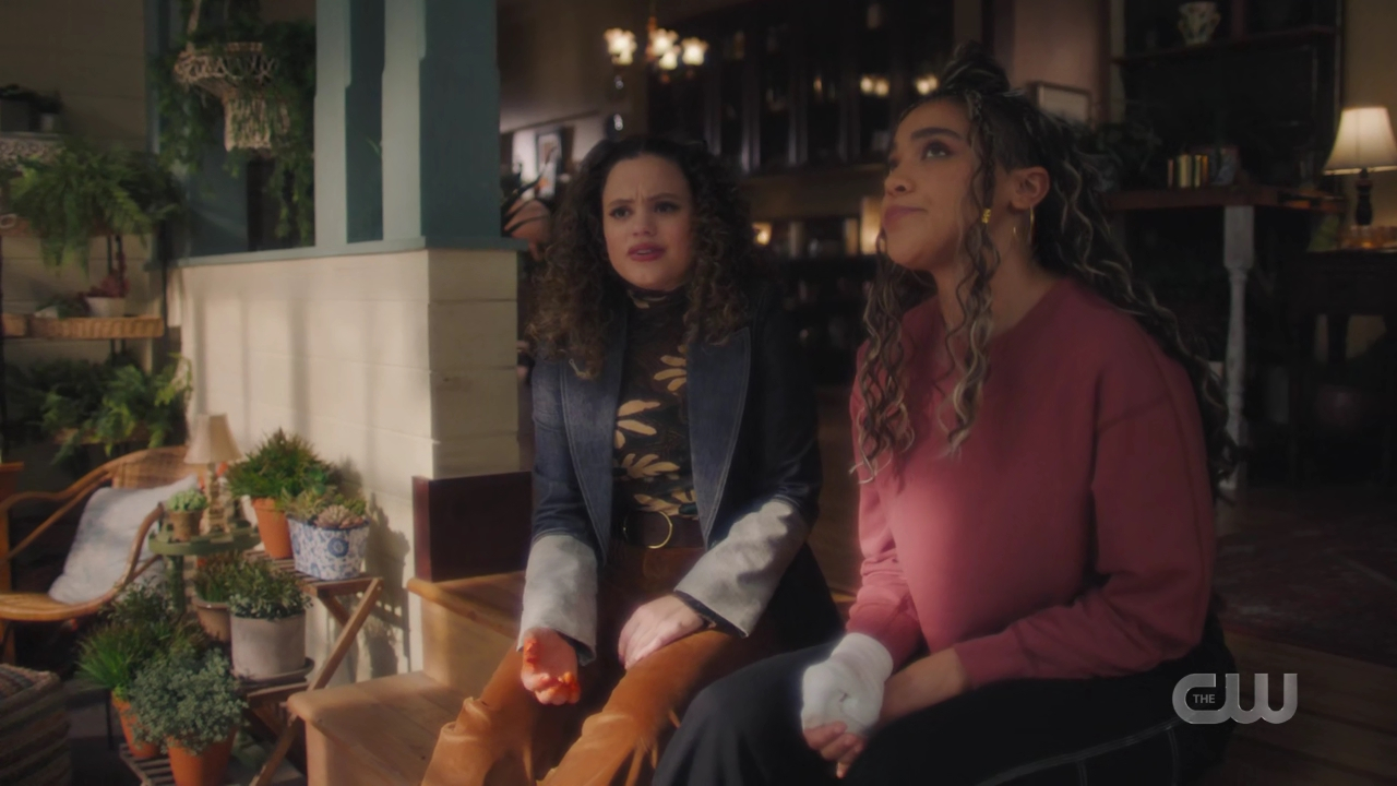 charmed-online-dot-nl_Charmed4x08Unveiled0782.jpg