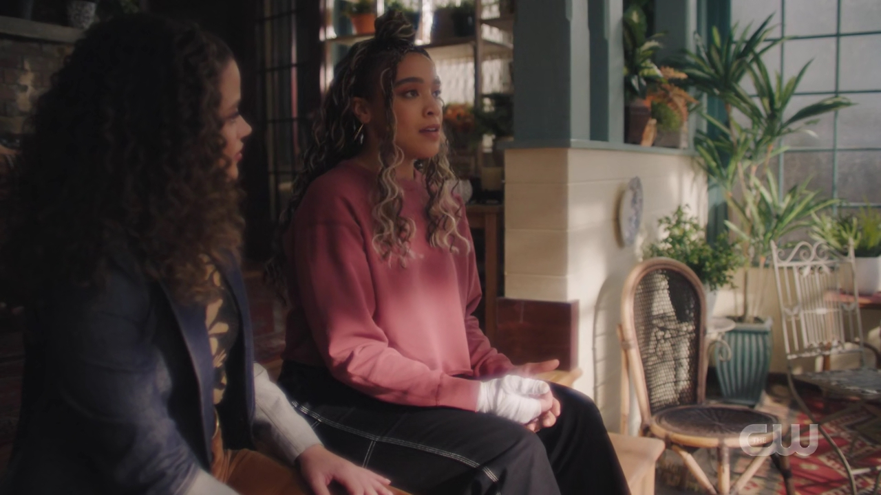 charmed-online-dot-nl_Charmed4x08Unveiled0786.jpg