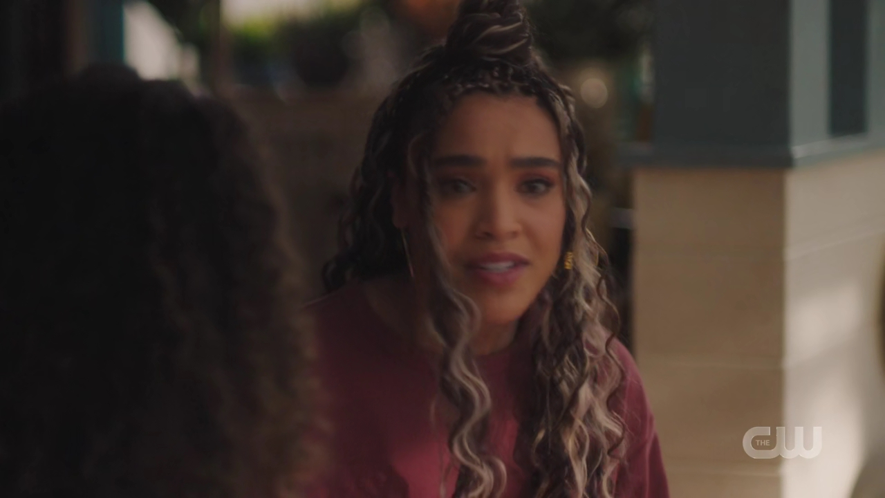 charmed-online-dot-nl_Charmed4x08Unveiled0812.jpg