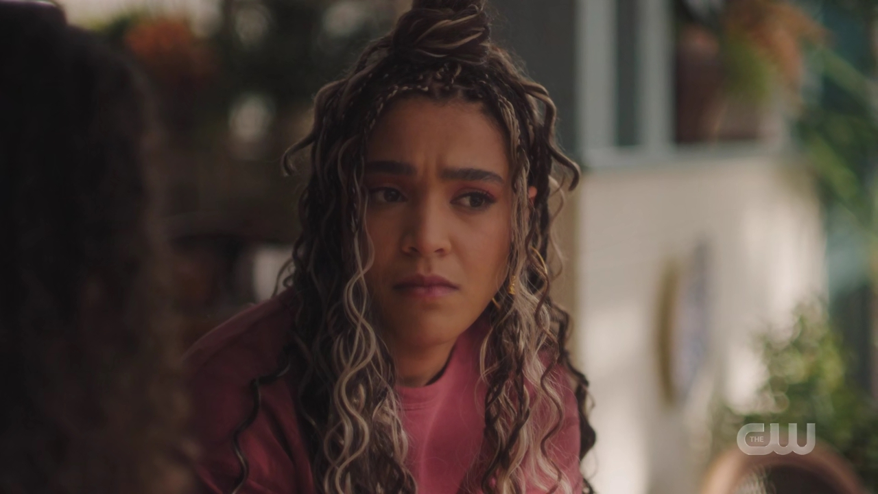 charmed-online-dot-nl_Charmed4x08Unveiled0840.jpg charmed-online-dot-nl_Charmed4x08Unveiled0840.jpg