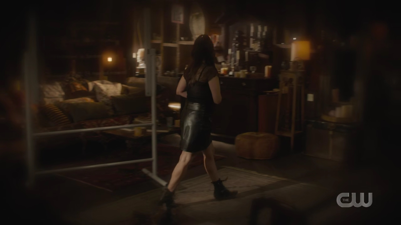 charmed-online-dot-nl_Charmed4x08Unveiled0868.jpg