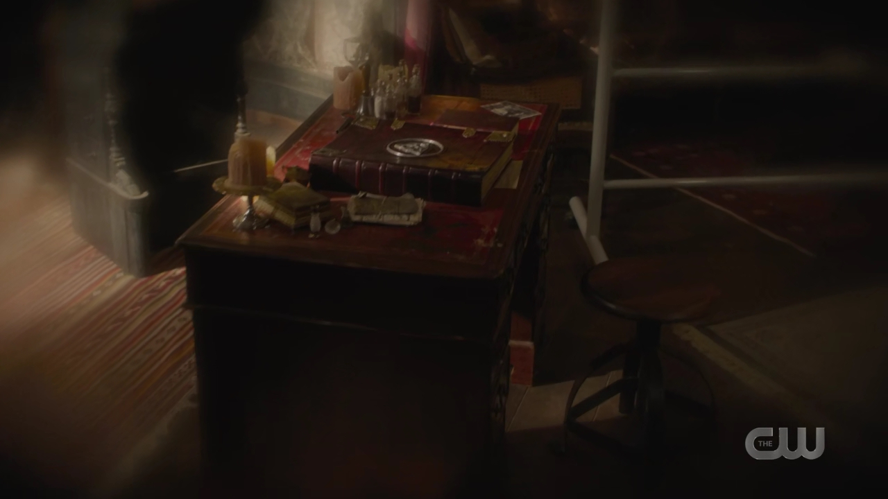 charmed-online-dot-nl_Charmed4x08Unveiled0876.jpg