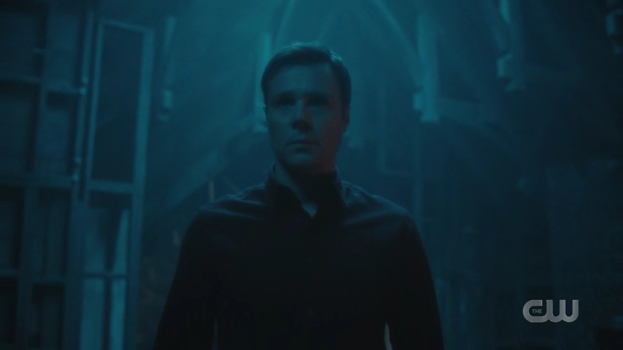 charmed-online-dot-nl_Charmed4x08Unveiled0950.jpg