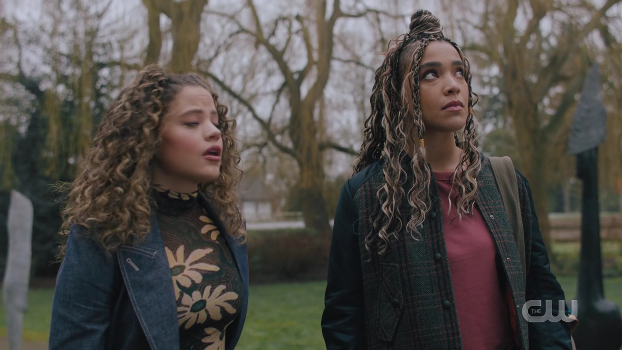 charmed-online-dot-nl_Charmed4x08Unveiled1012.jpg