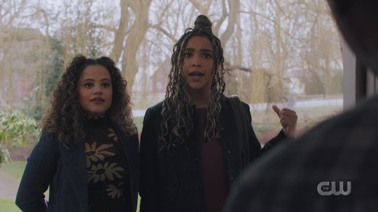 charmed-online-dot-nl_Charmed4x08Unveiled1054.jpg charmed-online-dot-nl_Charmed4x08Unveiled1054.jpg