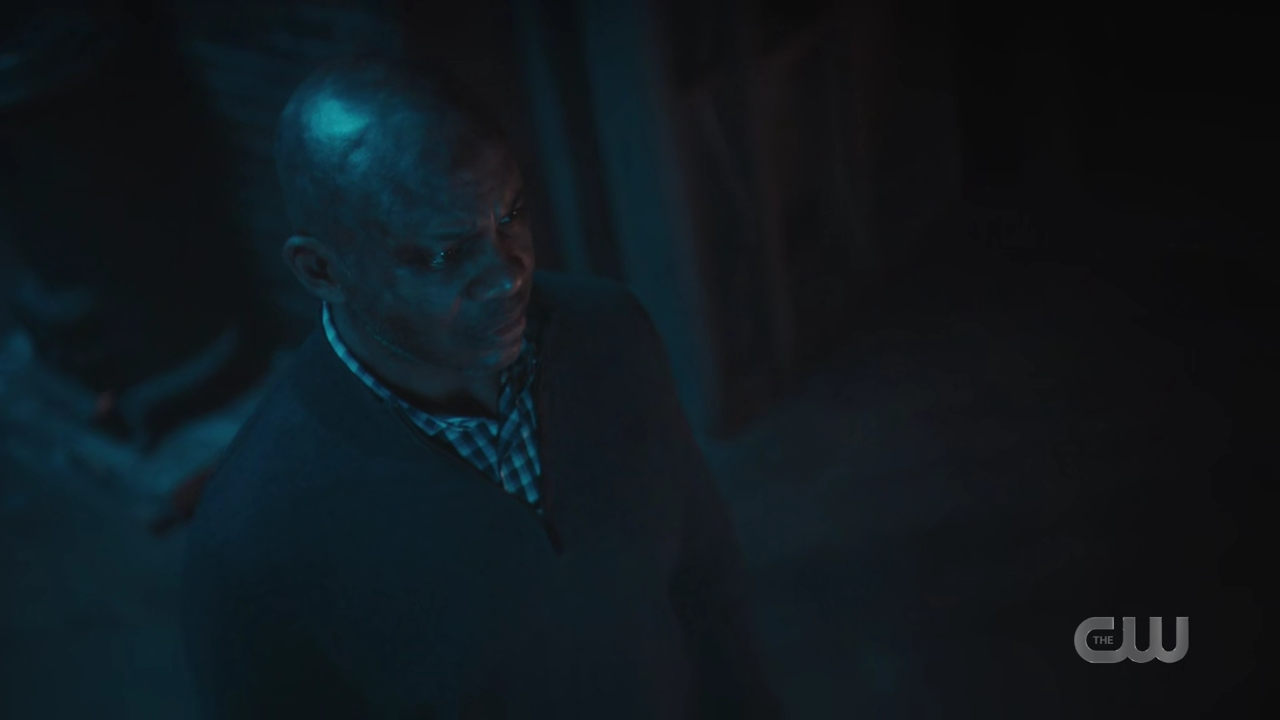 charmed-online-dot-nl_Charmed4x08Unveiled1105.jpg