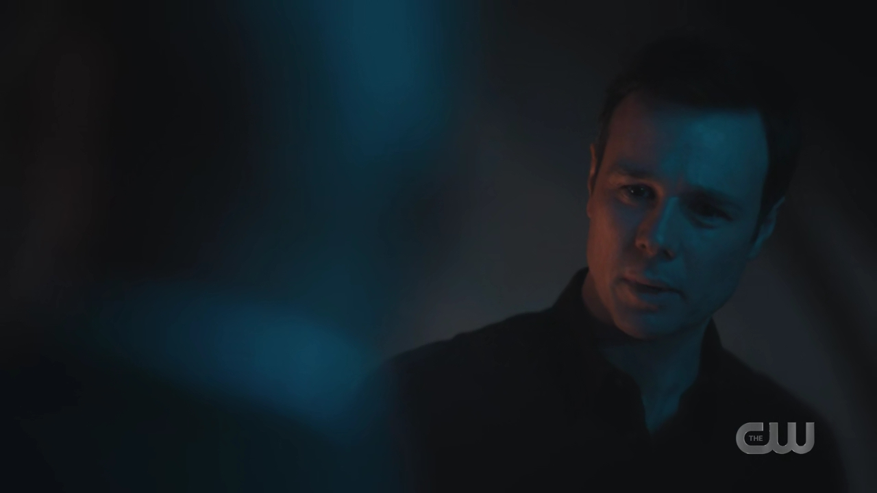 charmed-online-dot-nl_Charmed4x08Unveiled1121.jpg