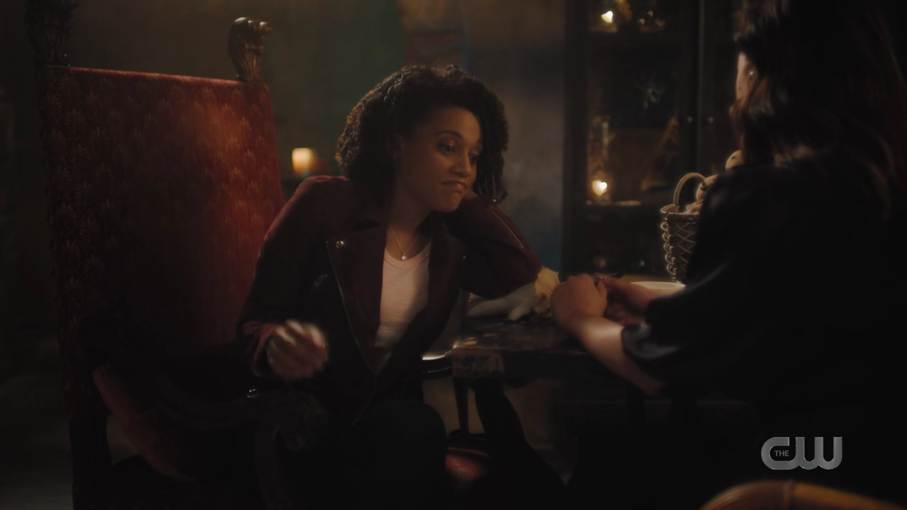 charmed-online-dot-nl_Charmed4x08Unveiled1186.jpg