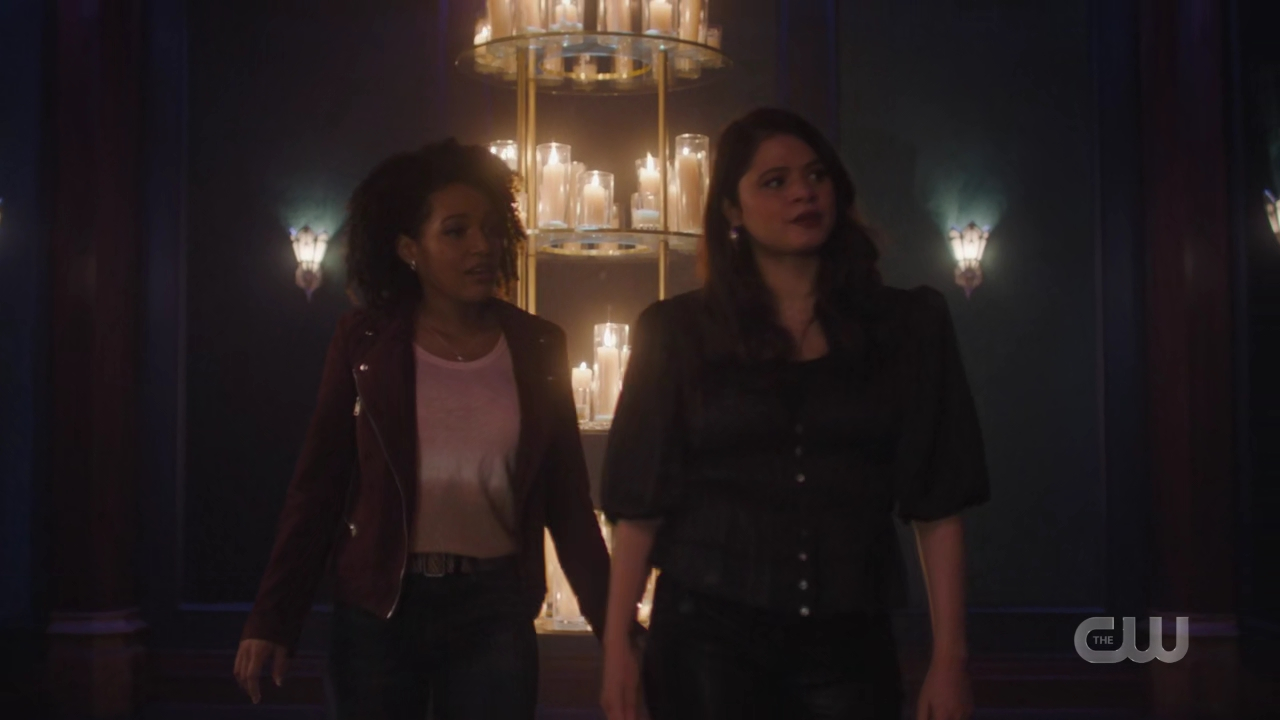 charmed-online-dot-nl_Charmed4x08Unveiled1286.jpg