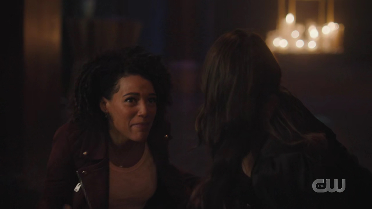 charmed-online-dot-nl_Charmed4x08Unveiled1308.jpg