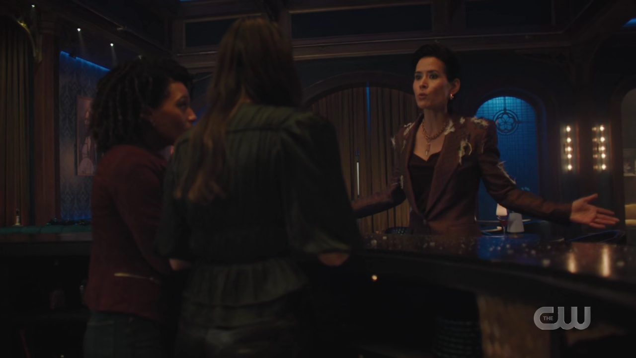 charmed-online-dot-nl_Charmed4x08Unveiled1465.jpg