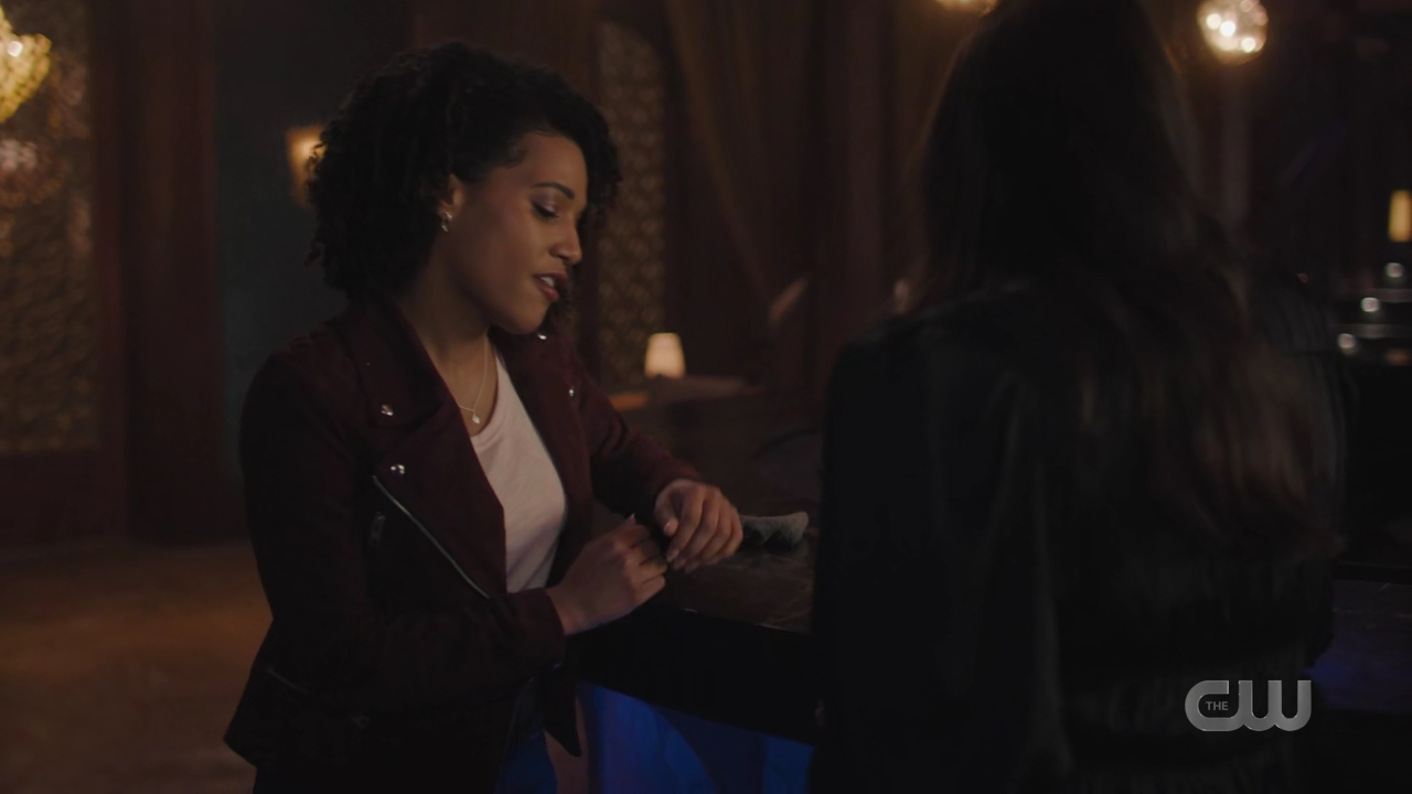 charmed-online-dot-nl_Charmed4x08Unveiled1507.jpg