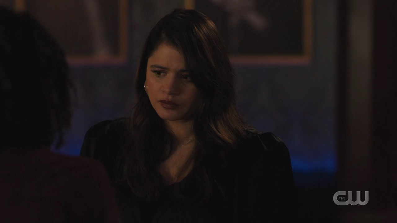 charmed-online-dot-nl_Charmed4x08Unveiled1514.jpg