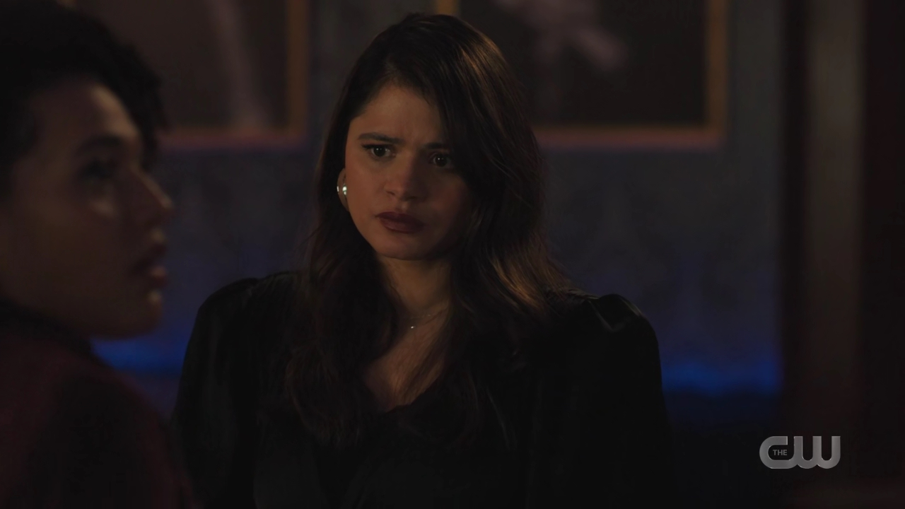 charmed-online-dot-nl_Charmed4x08Unveiled1515.jpg