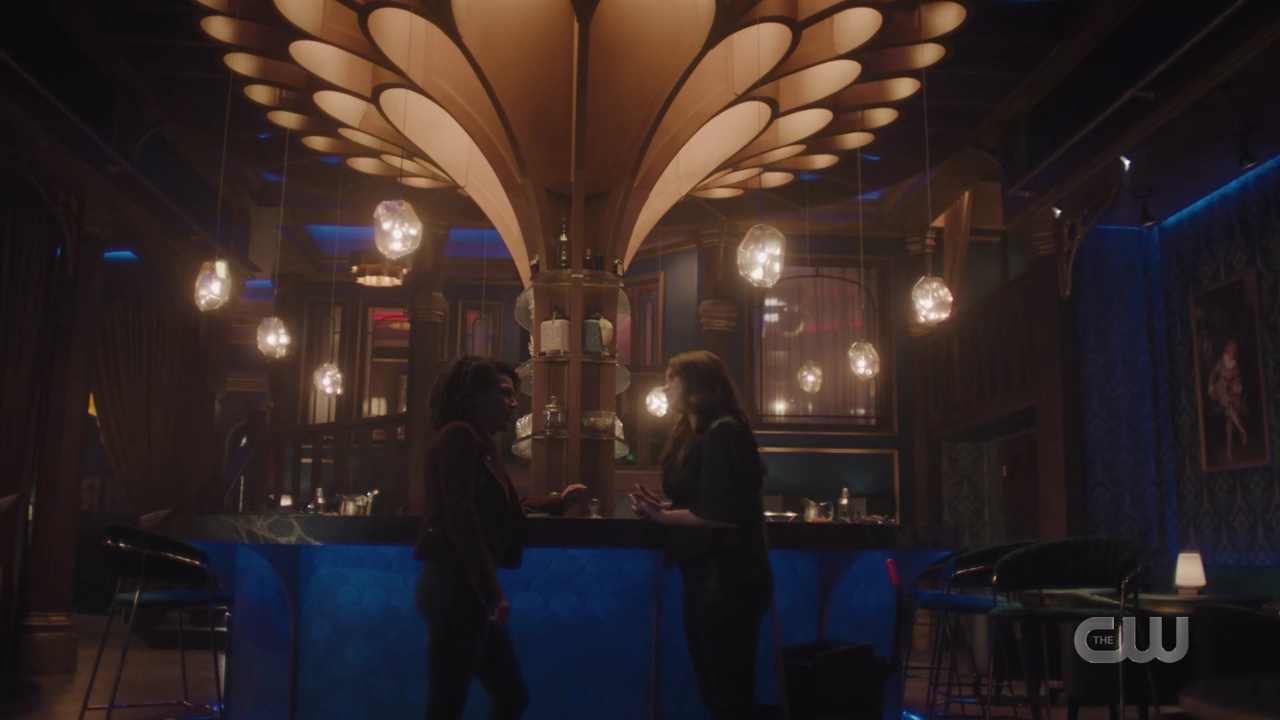 charmed-online-dot-nl_Charmed4x08Unveiled1532.jpg charmed-online-dot-nl_Charmed4x08Unveiled1532.jpg