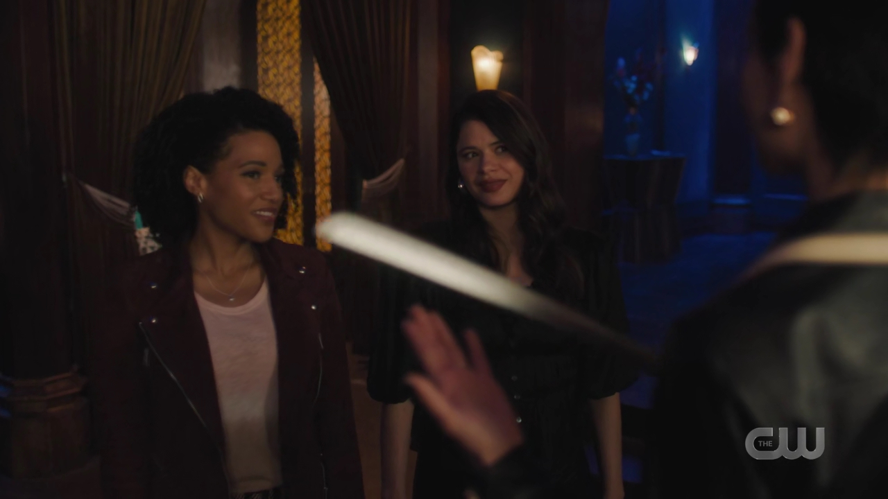 charmed-online-dot-nl_Charmed4x08Unveiled1571.jpg