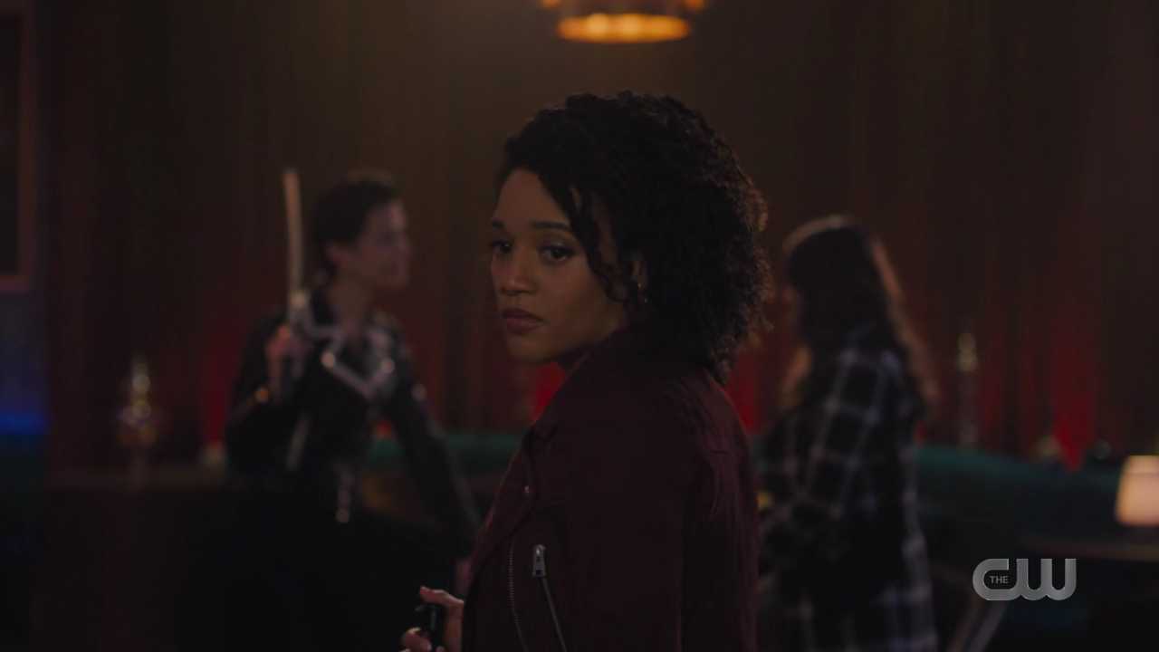 charmed-online-dot-nl_Charmed4x08Unveiled1745.jpg