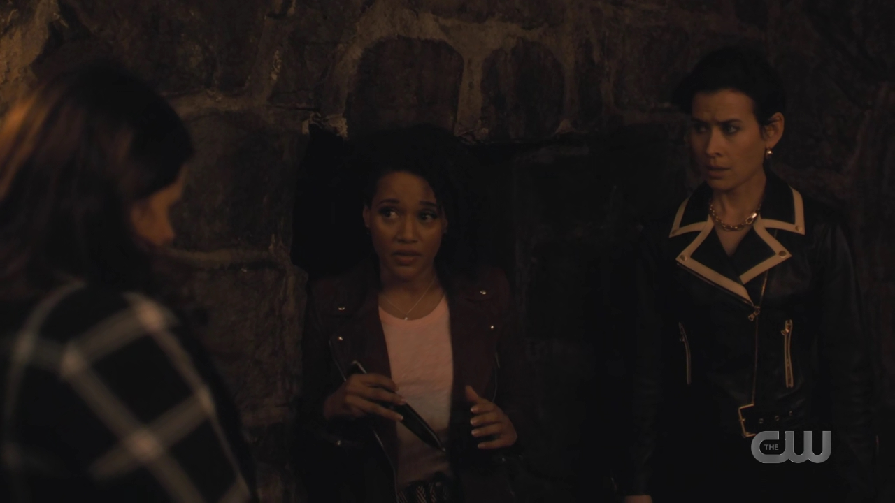 charmed-online-dot-nl_Charmed4x08Unveiled1836.jpg
