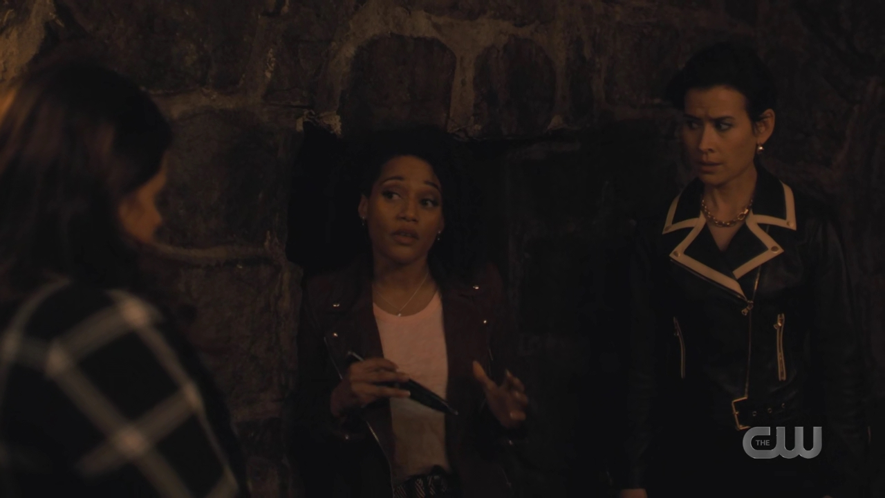 charmed-online-dot-nl_Charmed4x08Unveiled1837.jpg