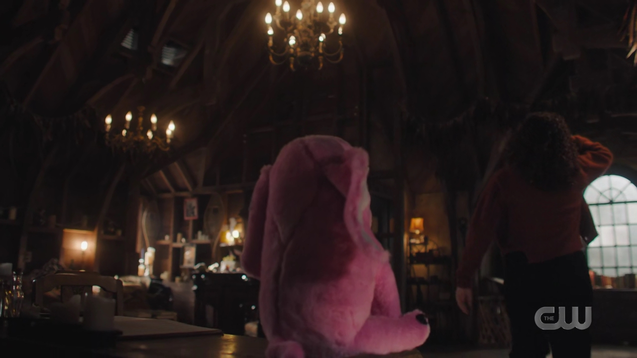 charmed-online-dot-nl_Charmed4x09TruthorCares0590.jpg