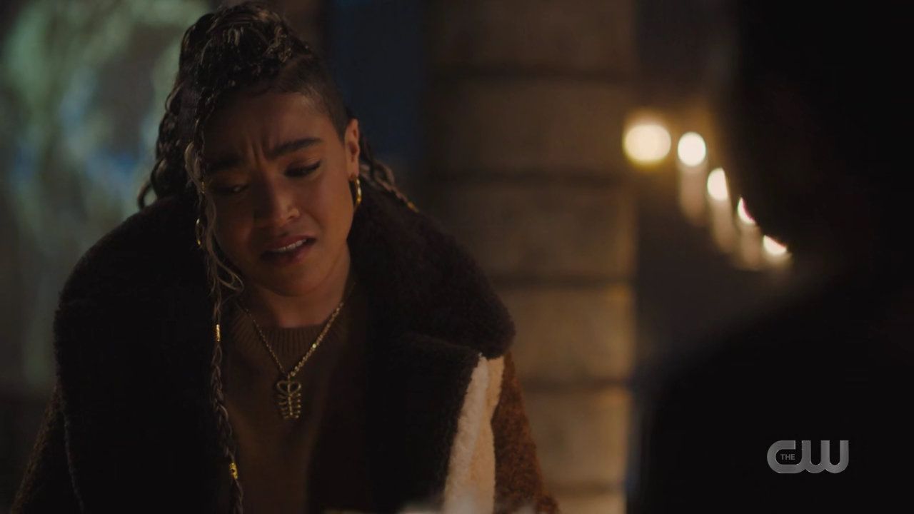 charmed-online-dot-nl_Charmed4x09TruthorCares0615.jpg