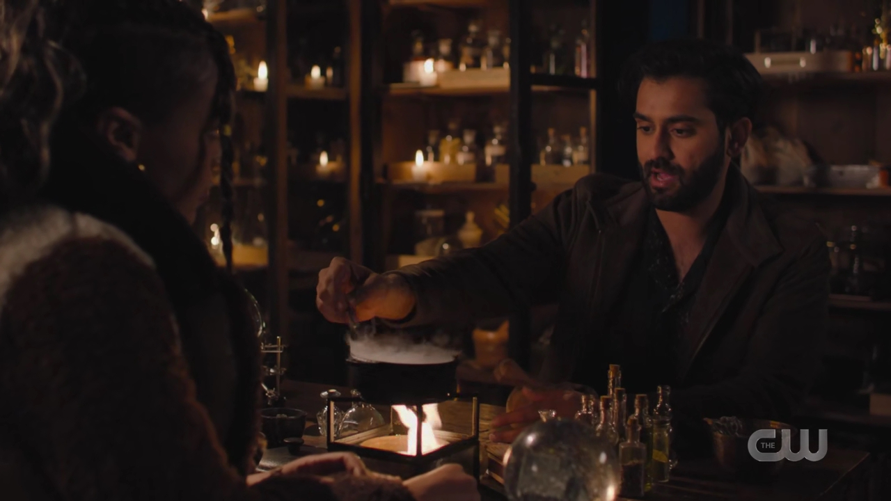 charmed-online-dot-nl_Charmed4x09TruthorCares0823.jpg