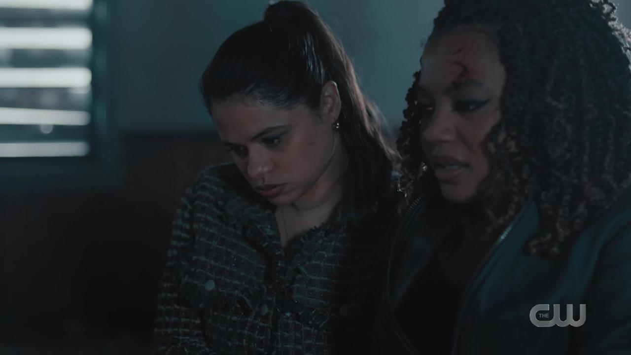 charmed-online-dot-nl_Charmed4x09TruthorCares1657.jpg