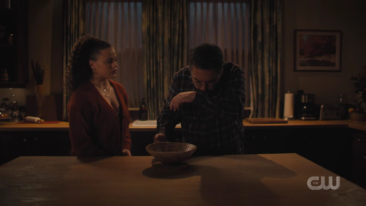 charmed-online-dot-nl_Charmed4x09TruthorCares2084.jpg