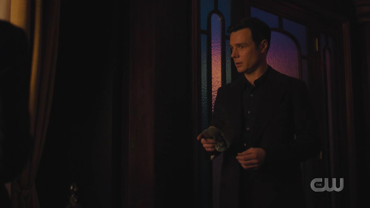 charmed-online-dot-nl_Charmed4x10HashingItOut1785.jpg charmed-online-dot-nl_Charmed4x10HashingItOut1785.jpg