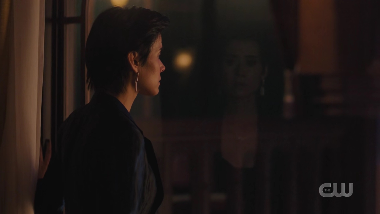 charmed-online-dot-nl_Charmed4x10HashingItOut1827.jpg