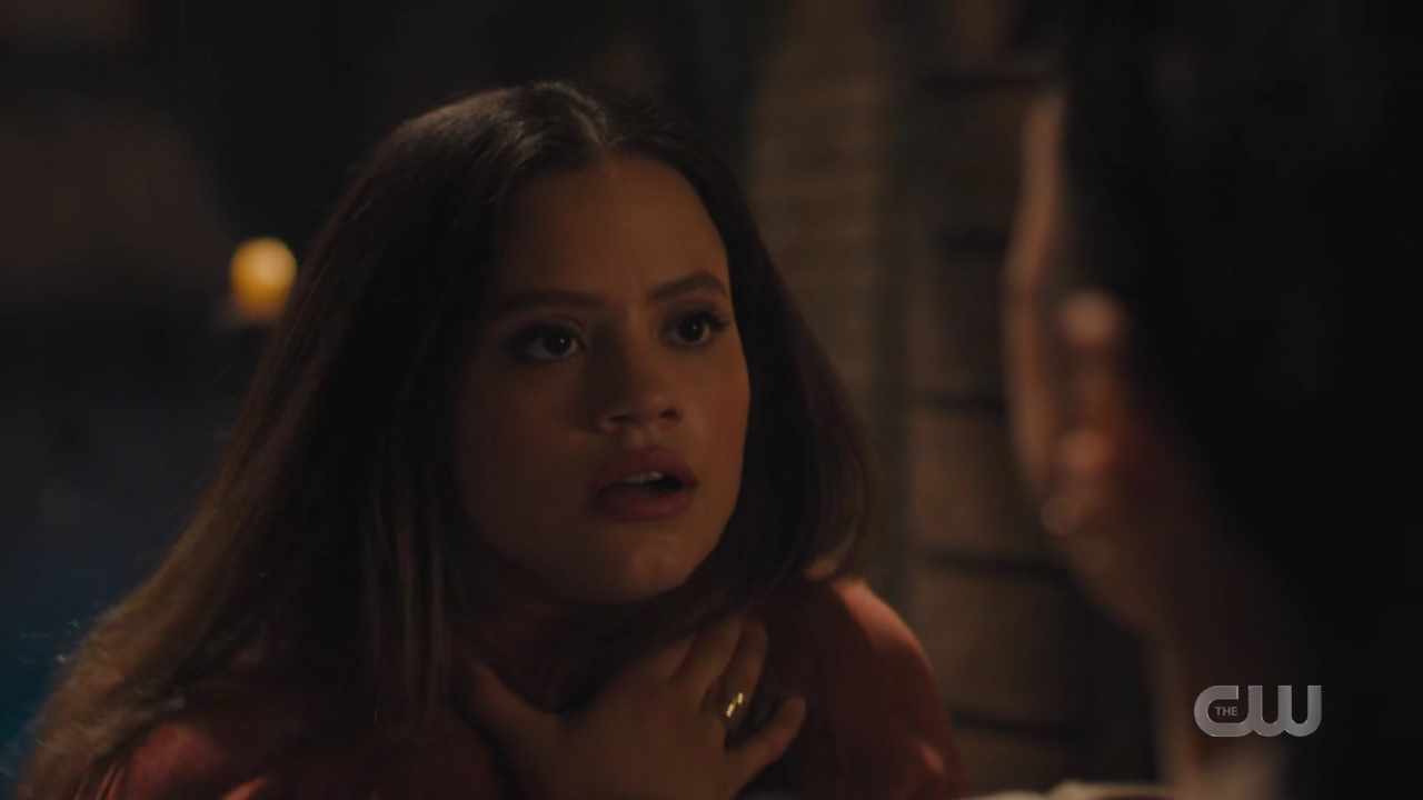 charmed-online-dot-nl_Charmed4x10HashingItOut1913.jpg