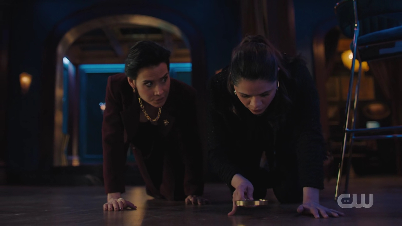 charmed-online-dot-nl_Charmed4x11DivineSecretsoftheOGSisterhood0869.jpg