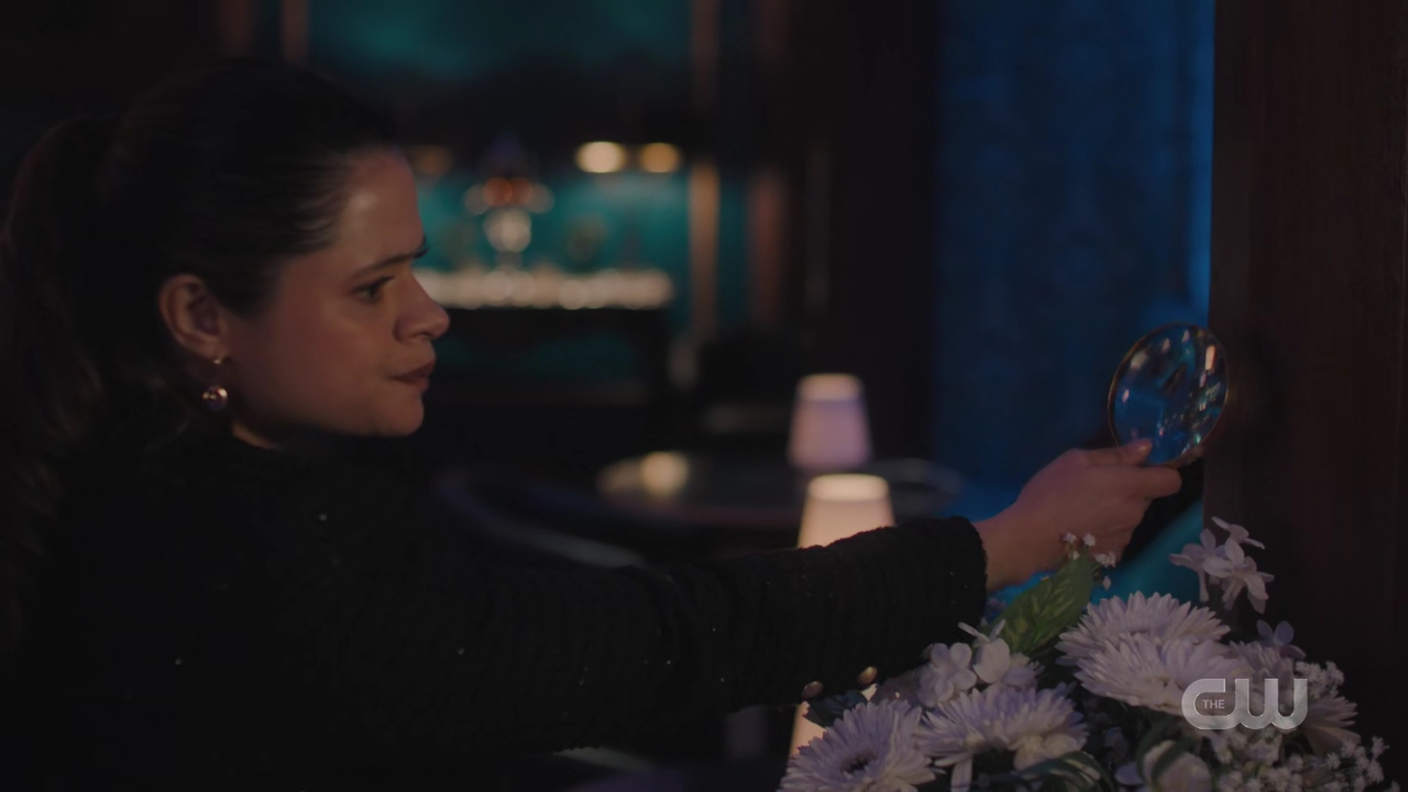 charmed-online-dot-nl_Charmed4x11DivineSecretsoftheOGSisterhood0916.jpg