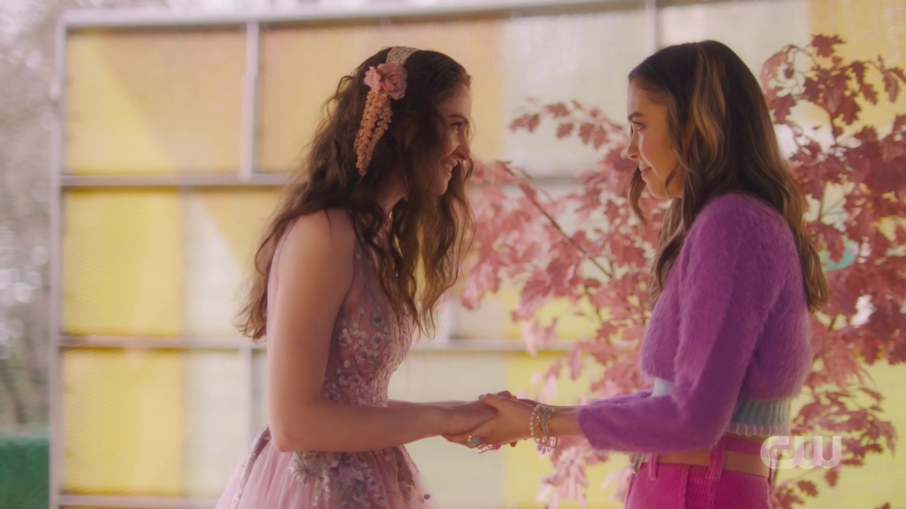 charmed-online-dot-nl_Charmed4x11DivineSecretsoftheOGSisterhood1219.jpg