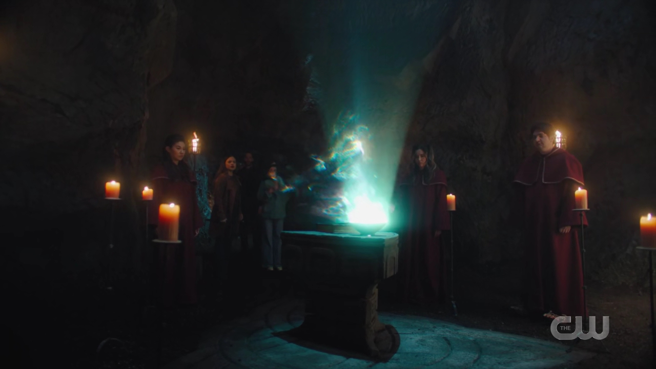 charmed-online-dot-nl_Charmed4x11DivineSecretsoftheOGSisterhood2039.jpg