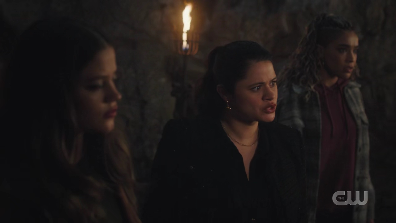 charmed-online-dot-nl_Charmed4x11DivineSecretsoftheOGSisterhood2305.jpg
