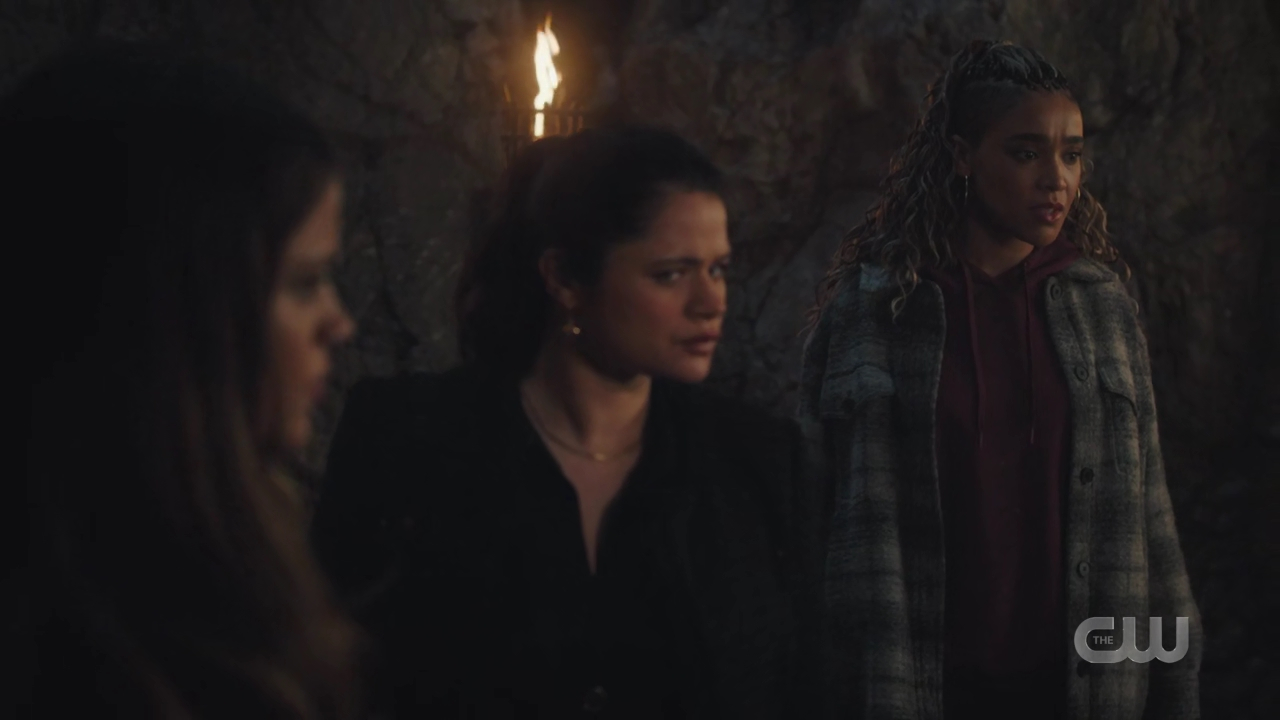 charmed-online-dot-nl_Charmed4x11DivineSecretsoftheOGSisterhood2338.jpg