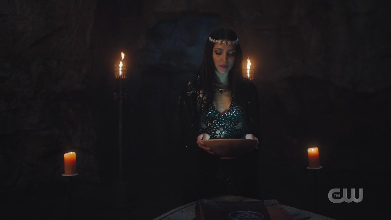 charmed-online-dot-nl_Charmed4x11DivineSecretsoftheOGSisterhood2421.jpg