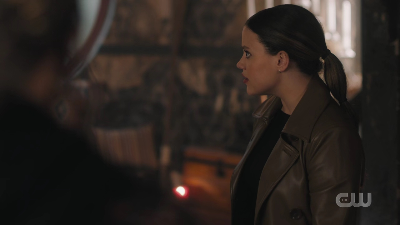 charmed-online-dot-nl_Charmed4x12BeKindRewind1423.jpg