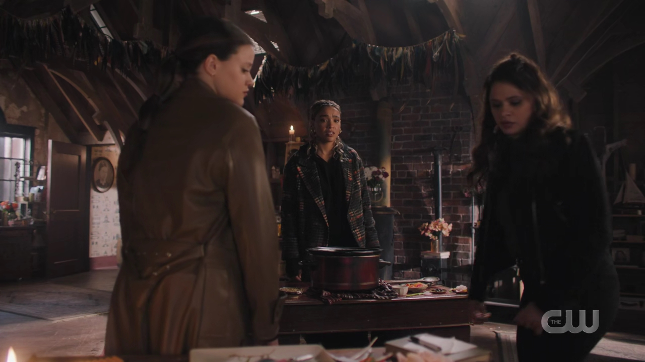 charmed-online-dot-nl_Charmed4x12BeKindRewind1485.jpg
