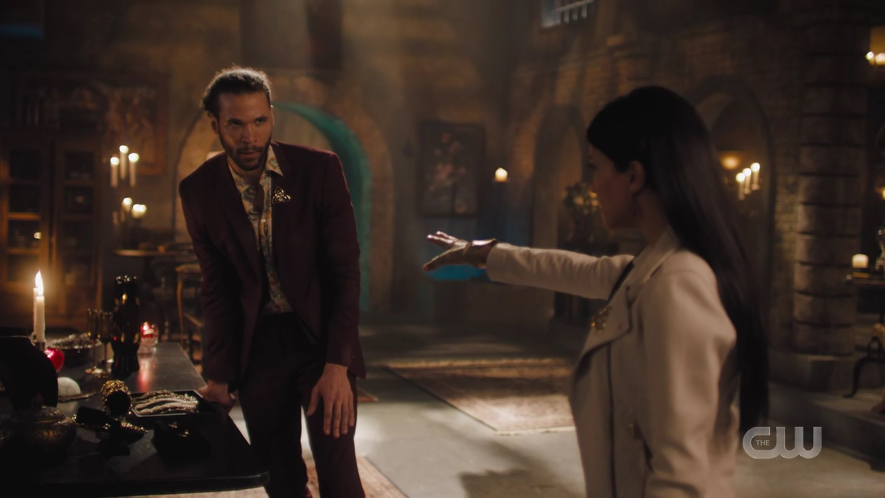 charmed-online-dot-nl_Charmed4x12BeKindRewind1557.jpg
