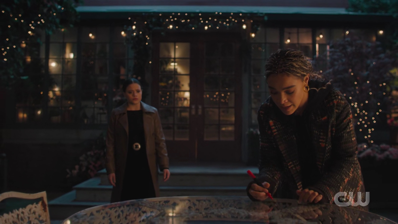 charmed-online-dot-nl_Charmed4x12BeKindRewind2208.jpg