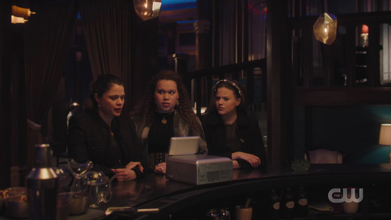 charmed-online-dot-nl_Charmed4x13TheEndisNevertheEnd0138.jpg