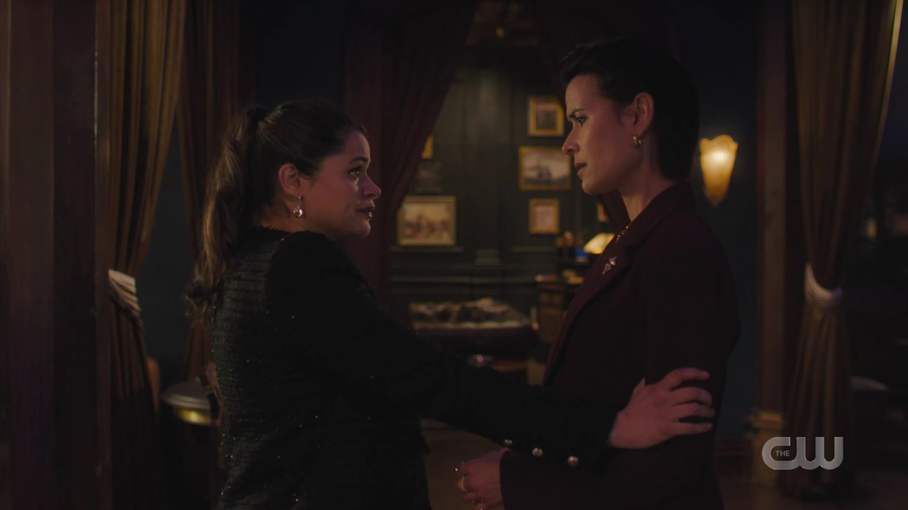 charmed-online-dot-nl_Charmed4x13TheEndisNevertheEnd0200.jpg