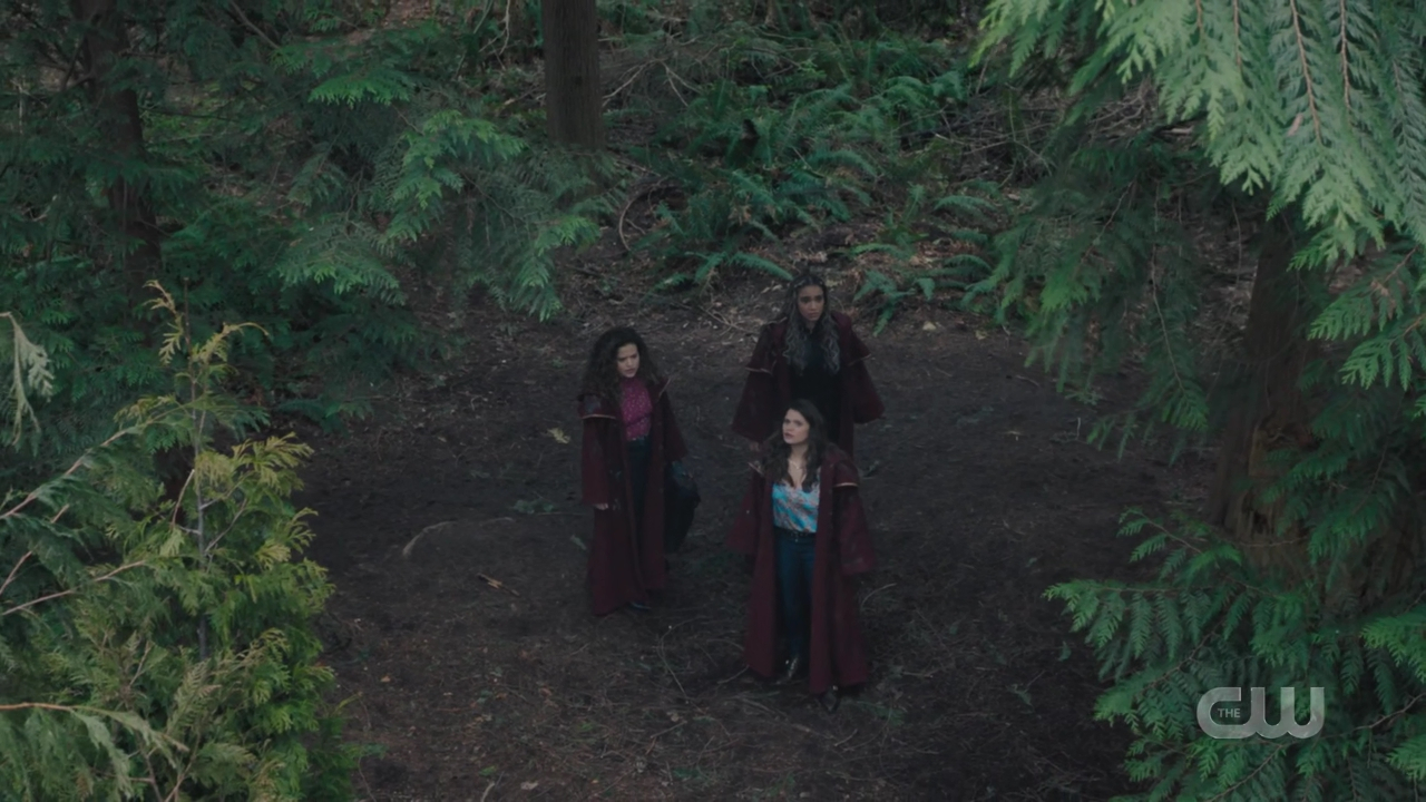 charmed-online-dot-nl_Charmed4x13TheEndisNevertheEnd0648.jpg