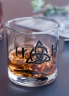 rocksglass001.jpg